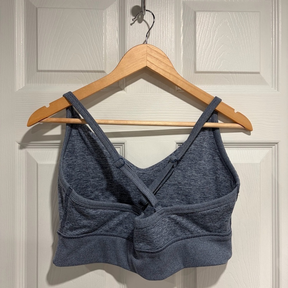 2/$25 Offline by Aerie The Hugger Stretch Medium Support Sports Workout Bra - Picture 4 of 9